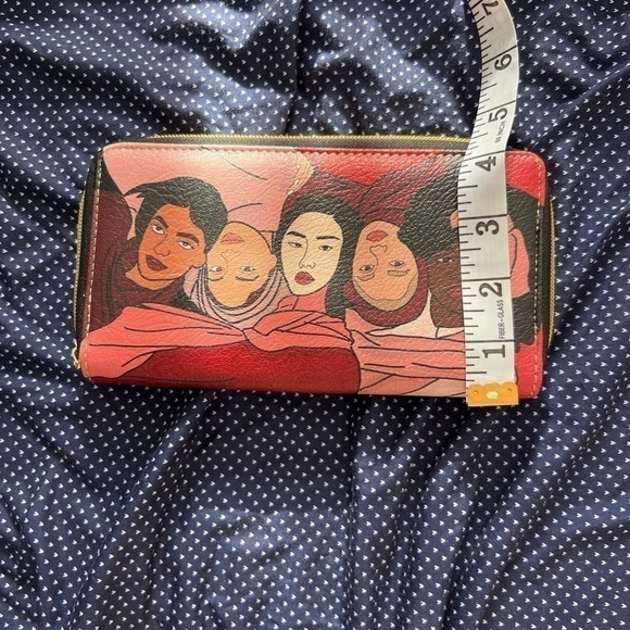 Kind Of Women’s Pink Pattern Zip Around Long Wallet, Water Proof, Hand Clutch - Picture 3 of 5